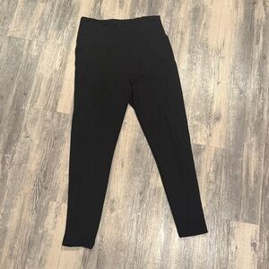 Black High-Waisted Leggings. Cross posted.